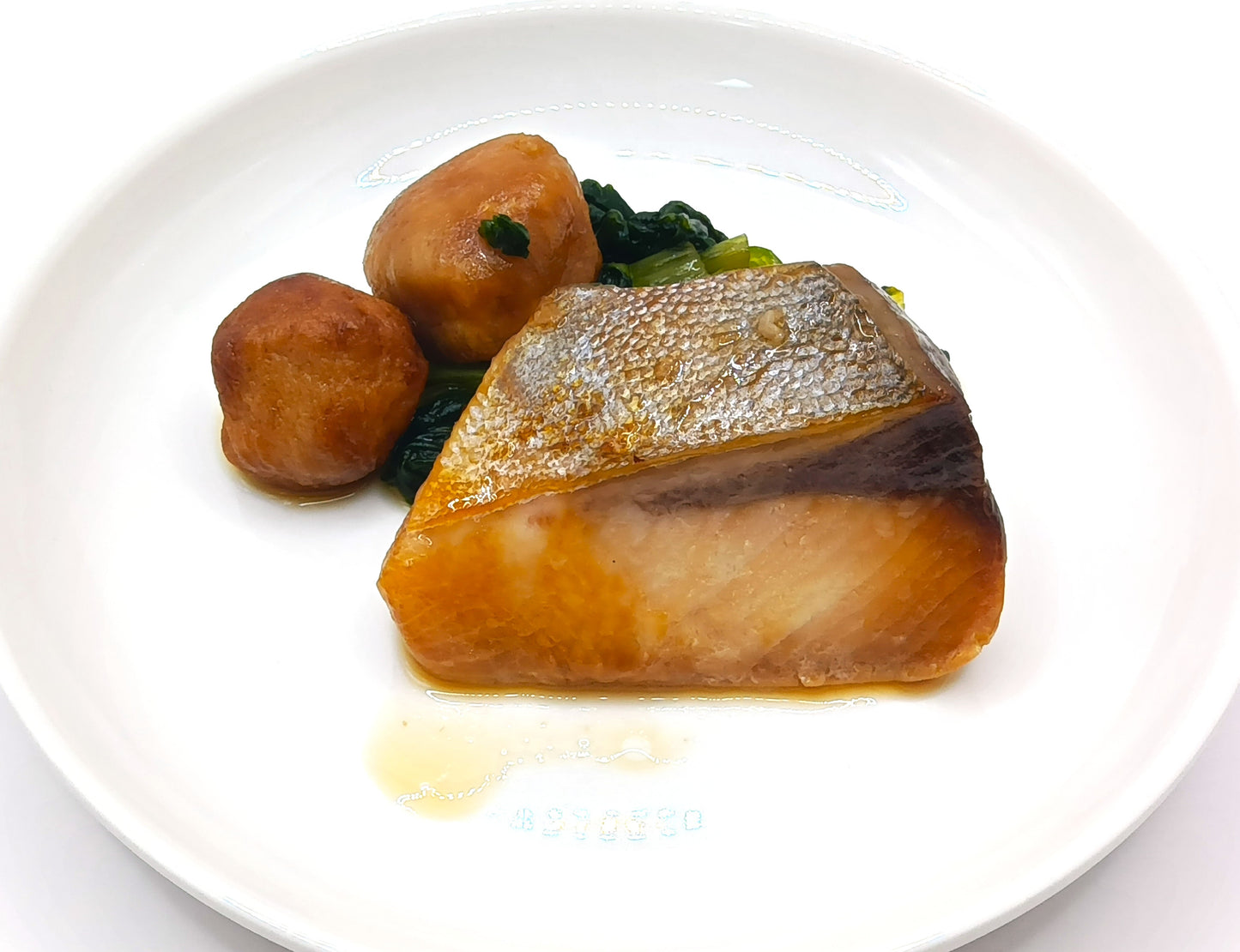 [和食前菜] 鰤の柚庵焼と里芋の揚げ煮